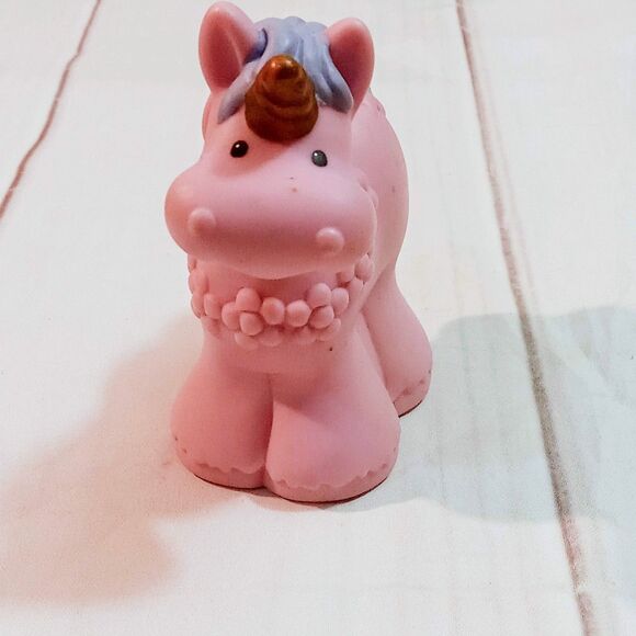 Fisher-Price Little People Maiden Mary Unicorn Set Parts 2003–2006 Castle - Picture 4 of 9